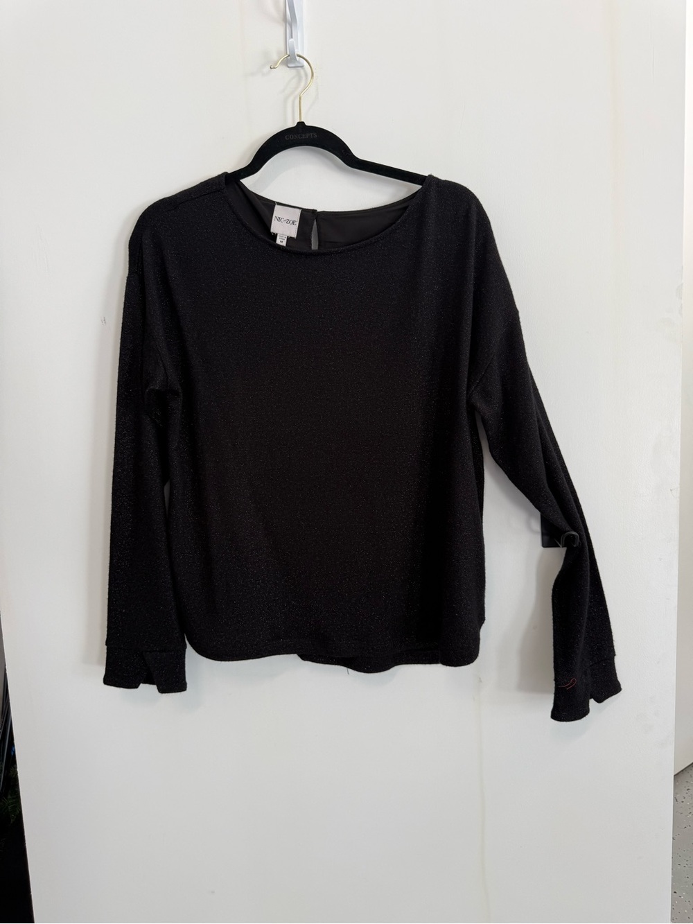 NWT NIC+ZOE Black Long-Sleeve Crewneck Top